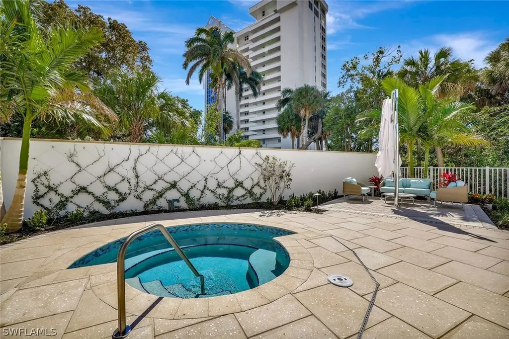 6573 Marissa Loop Naples FL 34108