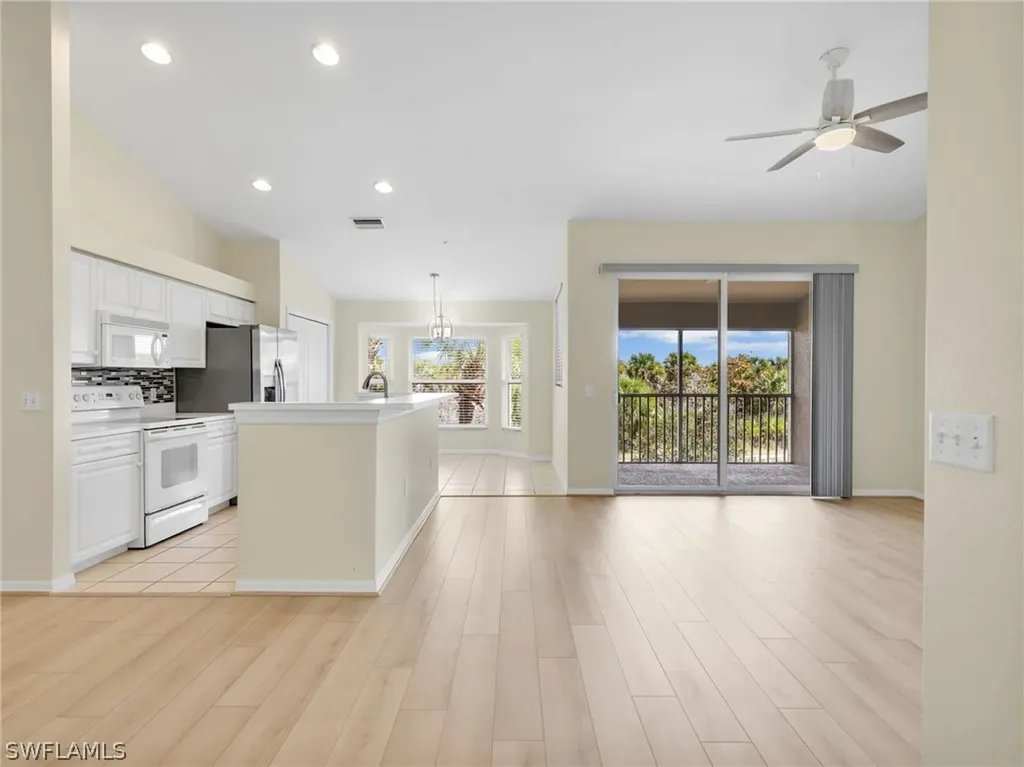 Estero FL, 20061 Barletta Lane, Unit 2625