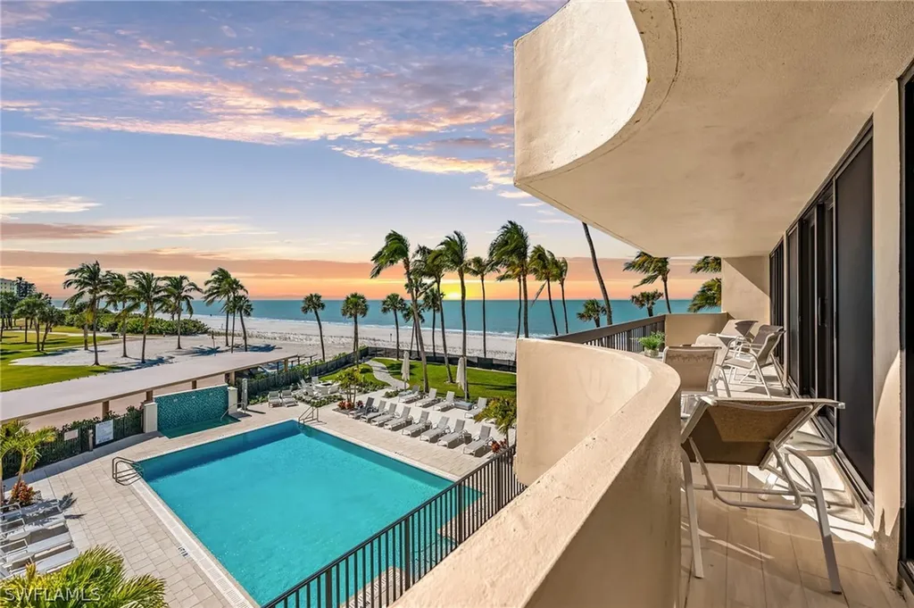 4001 Gulf Shore Boulevard N Naples FL 34103
