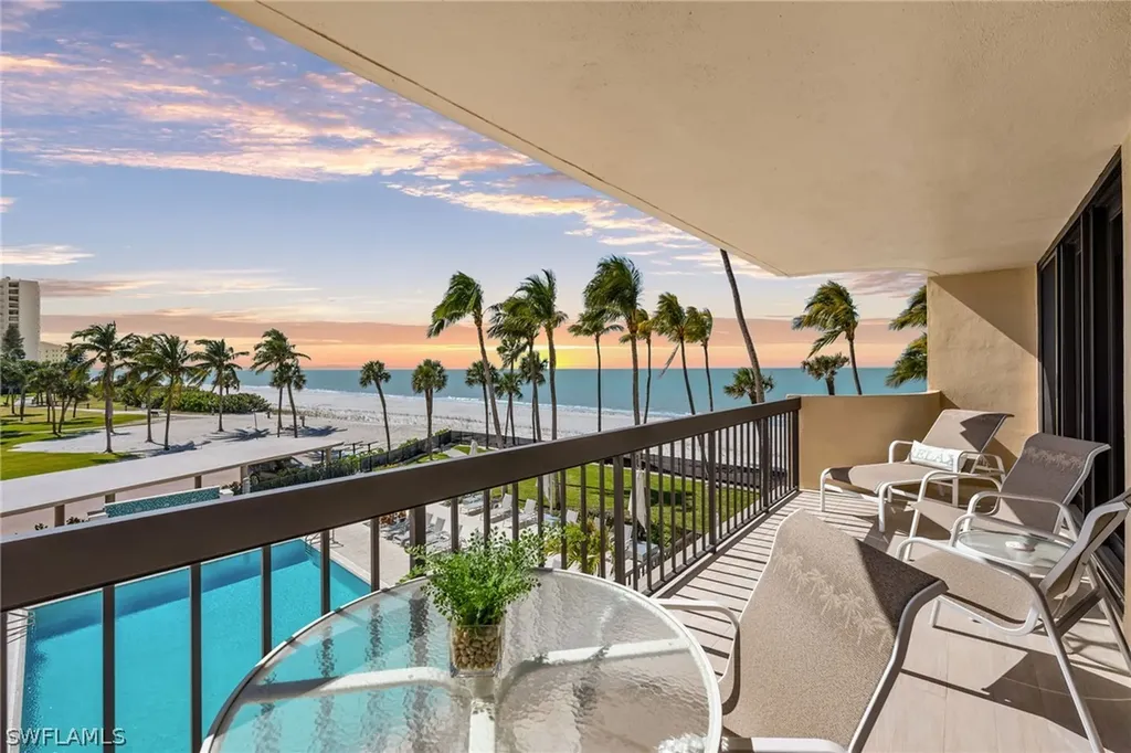 4001 Gulf Shore Boulevard N Naples FL 34103