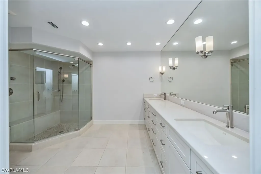 121 Bears Paw Trail Naples FL 34105