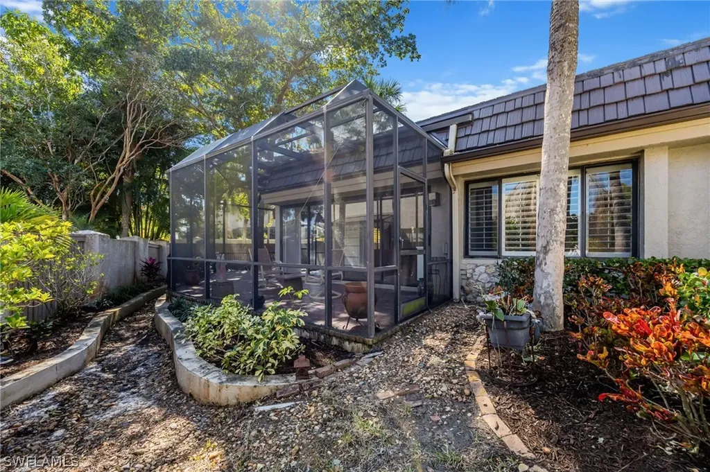 121 Bears Paw Trail Naples FL 34105