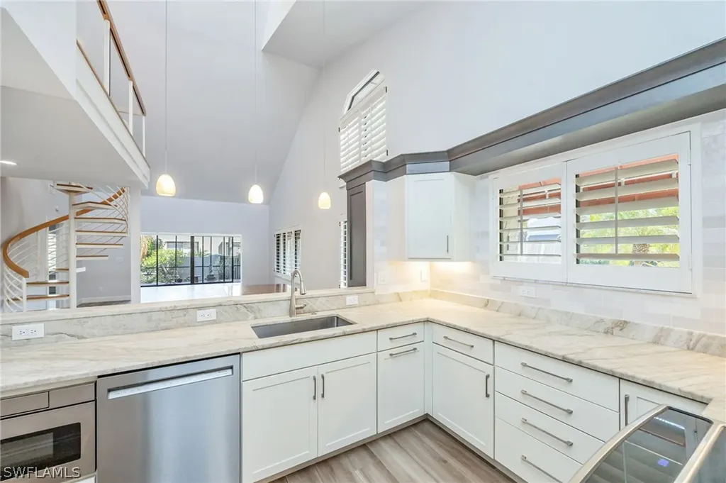 121 Bears Paw Trail Naples FL 34105