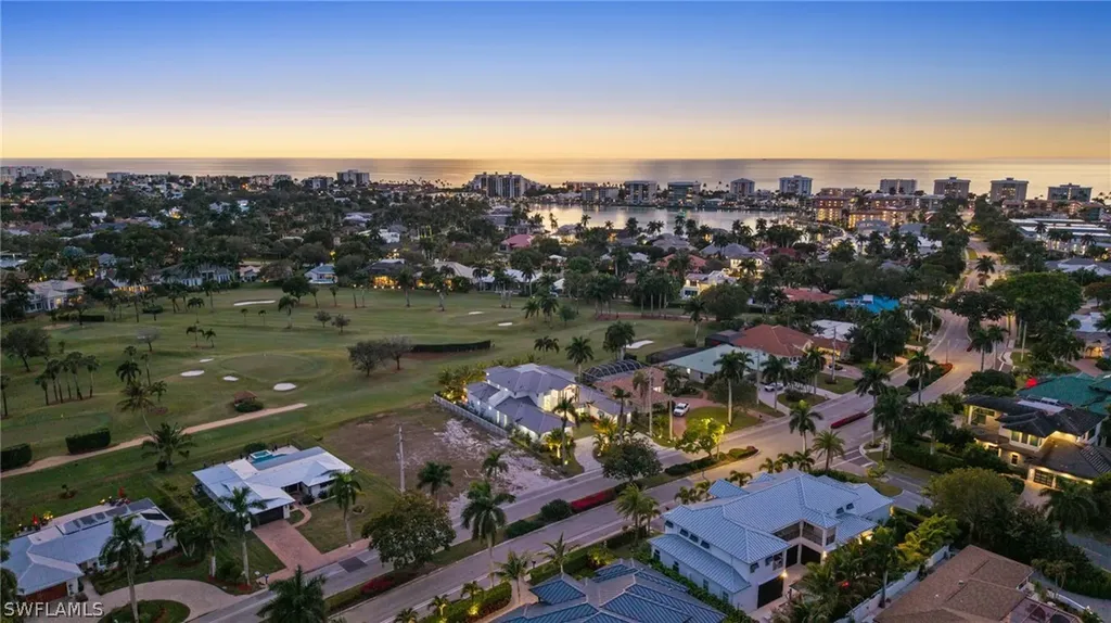 570 Harbour Drive Naples FL 34103