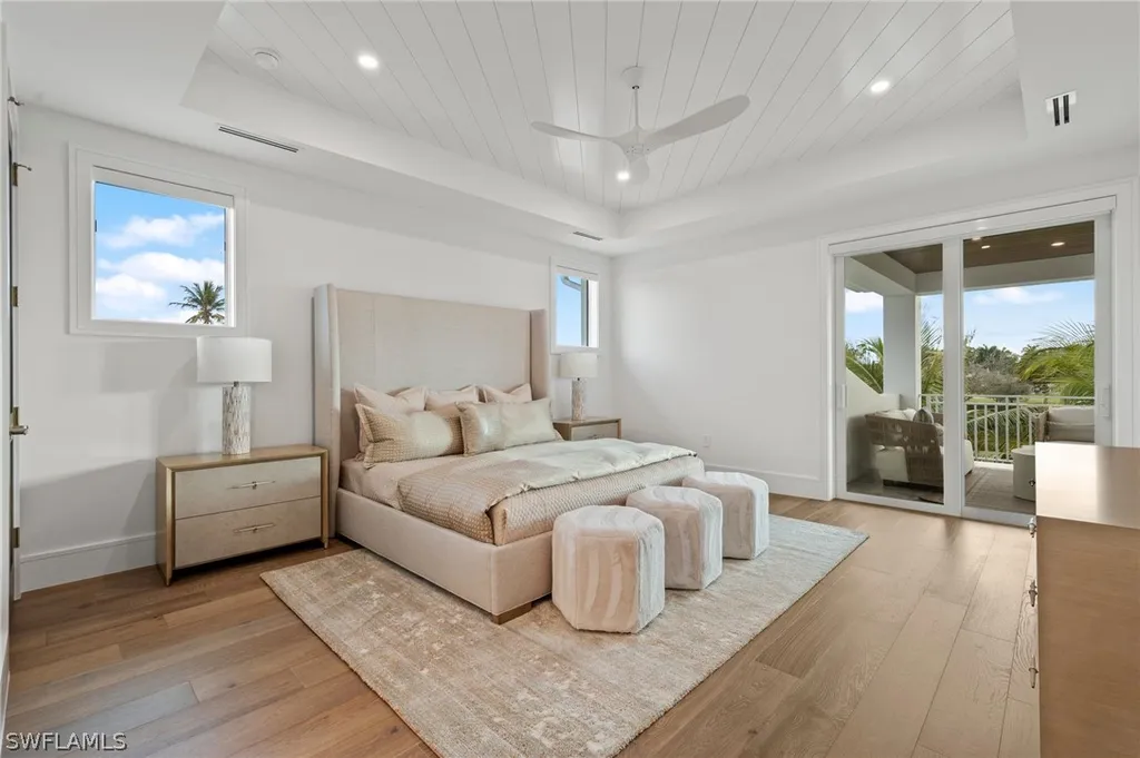 570 Harbour Drive Naples FL 34103