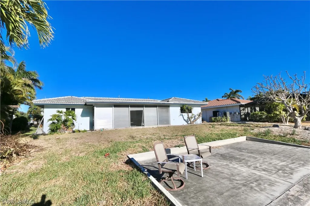 22 Bayview Boulevard Fort Myers Beach FL 33931