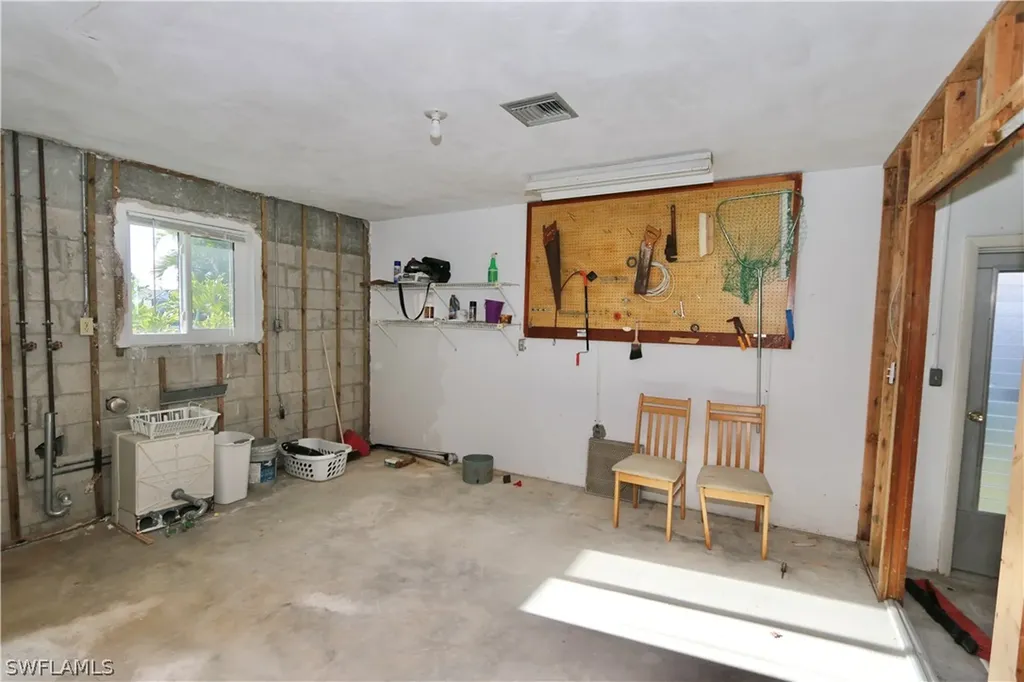 22 Bayview Boulevard Fort Myers Beach FL 33931