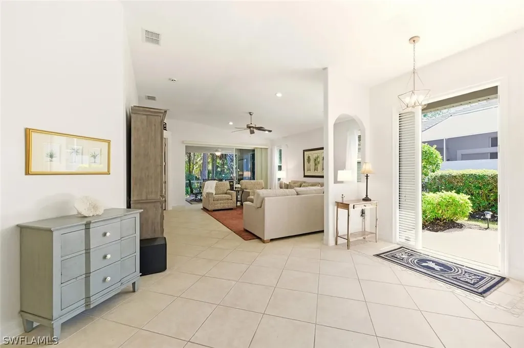 1822 Tarpon Bay Drive S Naples FL 34119