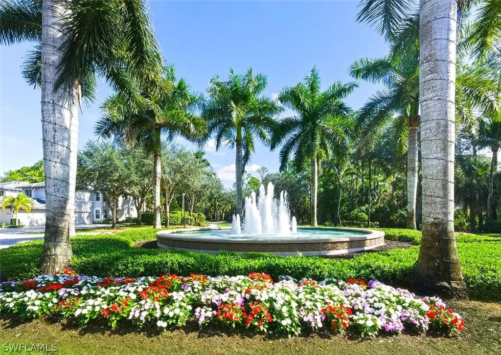 1822 Tarpon Bay Drive S Naples FL 34119