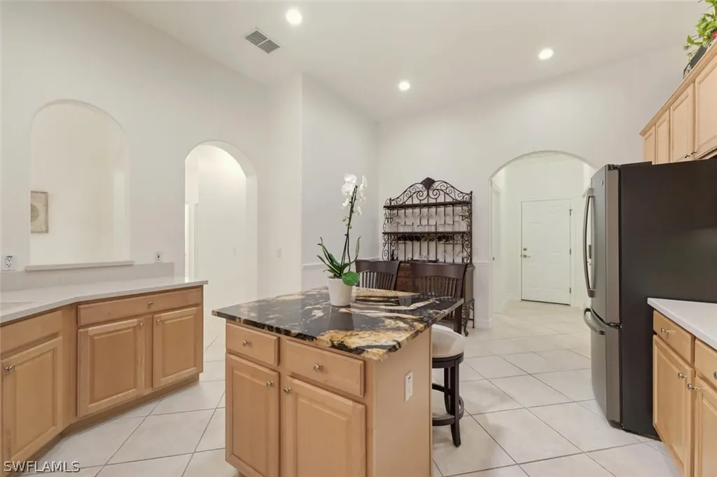 1822 Tarpon Bay Drive S Naples FL 34119