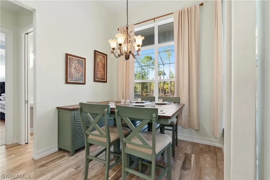 2935 2nd Avenue NE Naples FL 34120