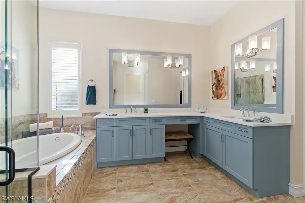 2935 2nd Avenue NE Naples FL 34120