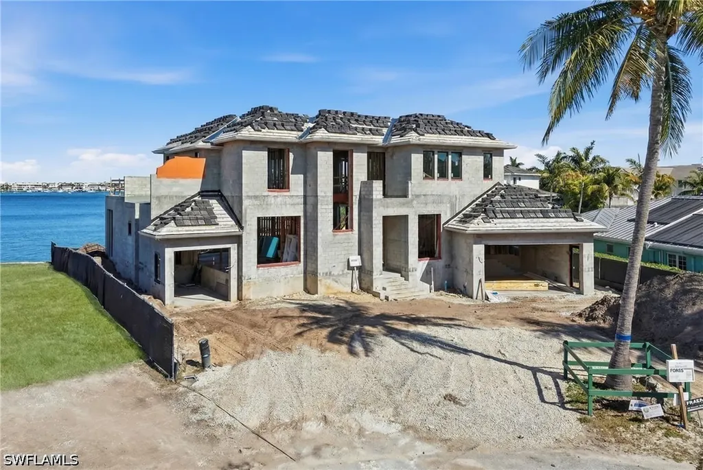 1305 Marlin Drive Naples FL 34102