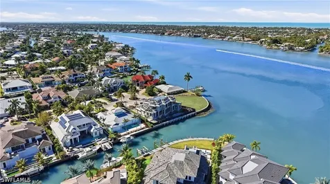1305 Marlin Drive Naples FL 34102