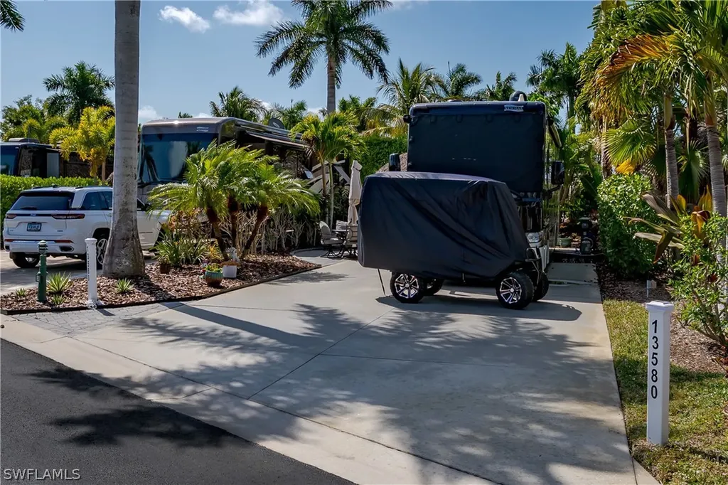 13580 Snook Circle Naples FL 34114