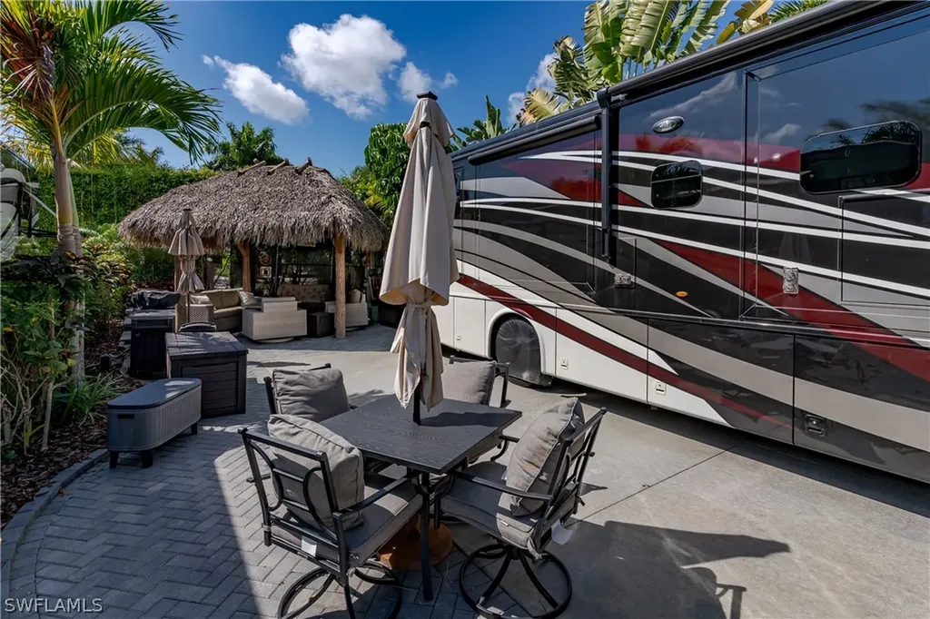 13580 Snook Circle Naples FL 34114