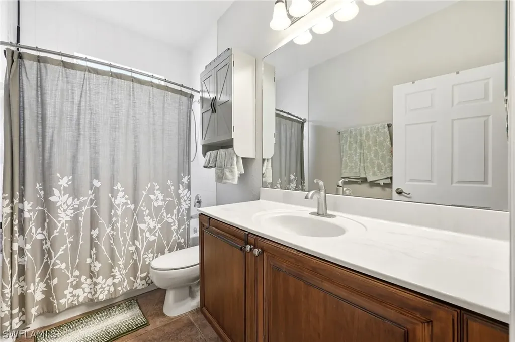 20047 Castlemaine Avenue Estero FL 33928