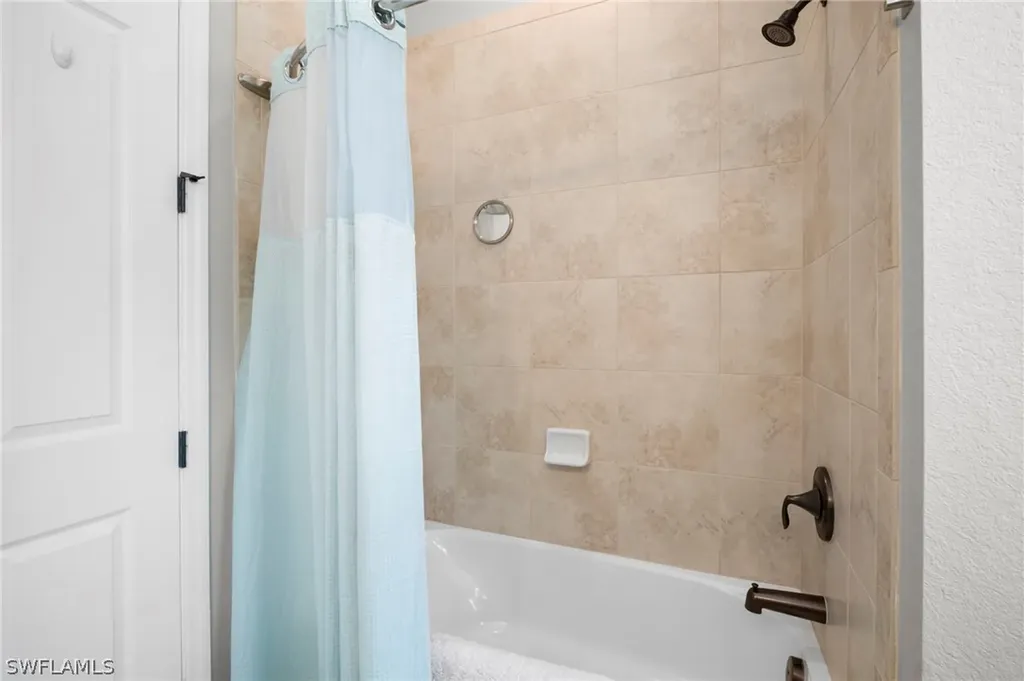 28119 Kerry Court Bonita Springs FL 34135