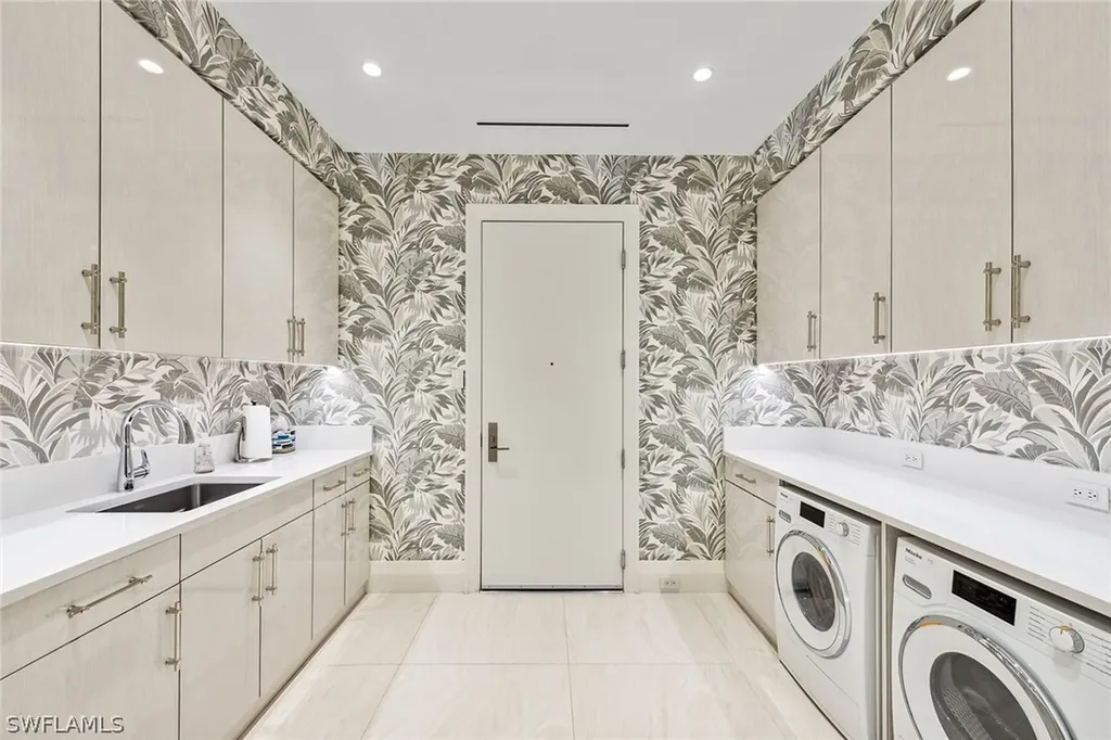 13665 Vanderbilt Drive Naples FL 34110