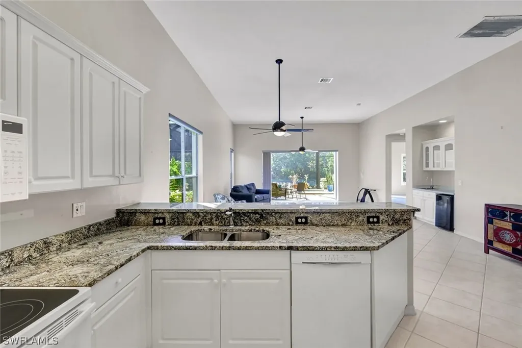 12646 Hunters Lakes Court Bonita Springs FL 34135