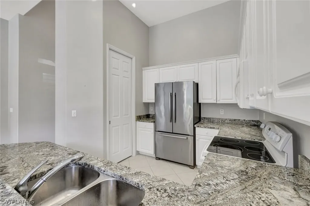 12646 Hunters Lakes Court Bonita Springs FL 34135