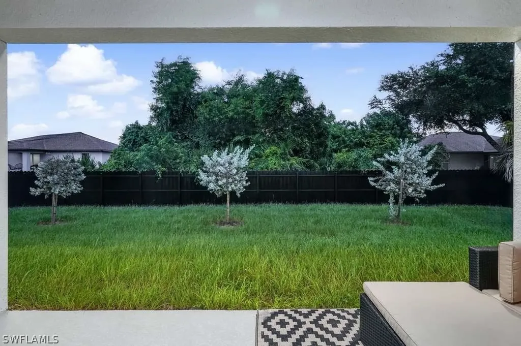 2620 NE 5 Avenue Cape Coral FL 33909