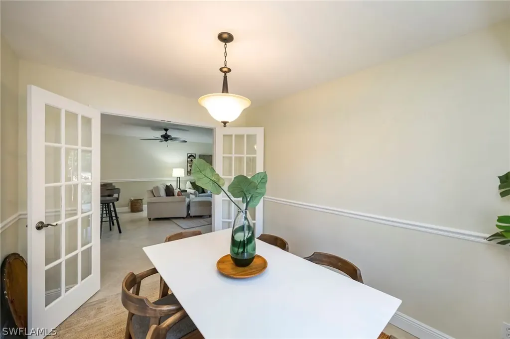 177 Robin Hood Circle Naples FL 34104