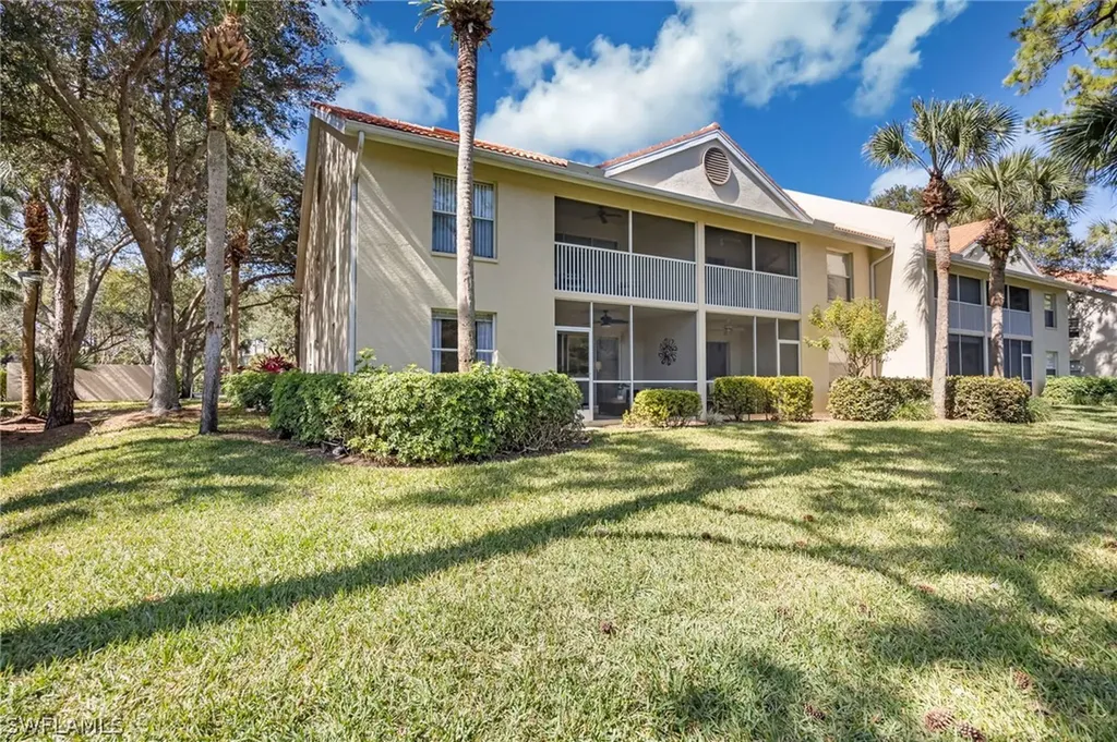 177 Robin Hood Circle Naples FL 34104