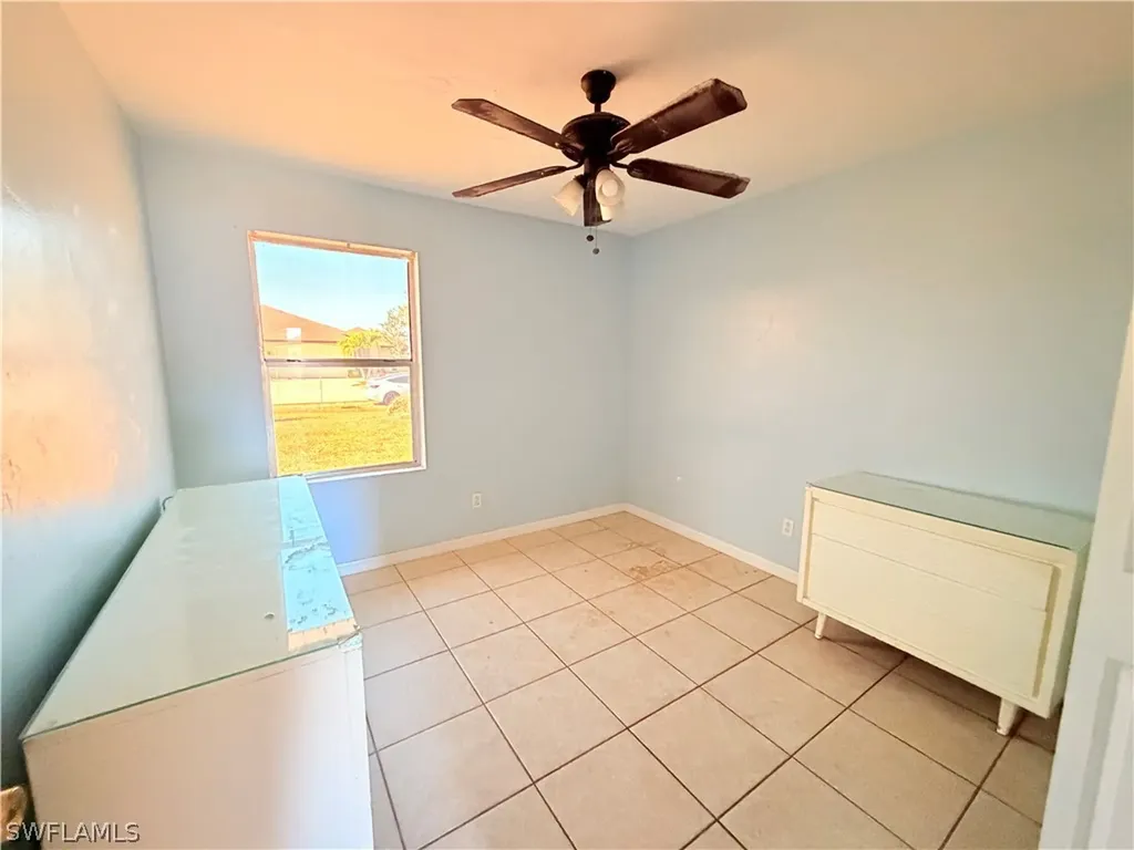 419 NE 16th Place Cape Coral FL 33909