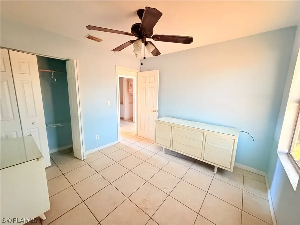 419 NE 16th Place Cape Coral FL 33909