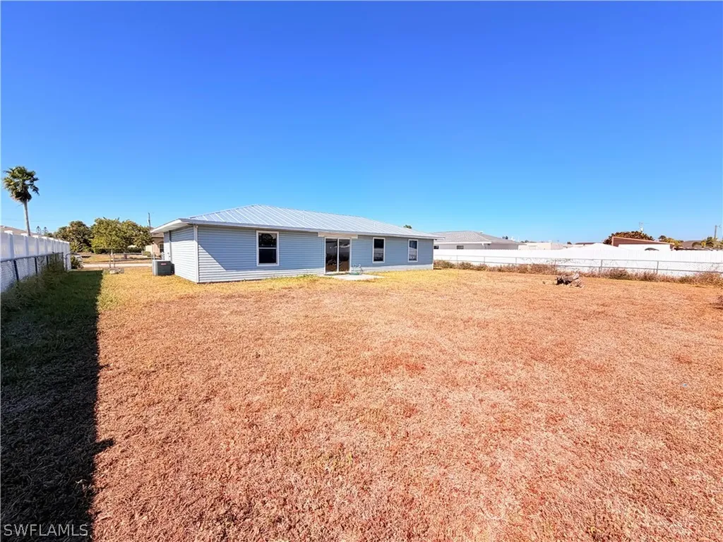 419 NE 16th Place Cape Coral FL 33909