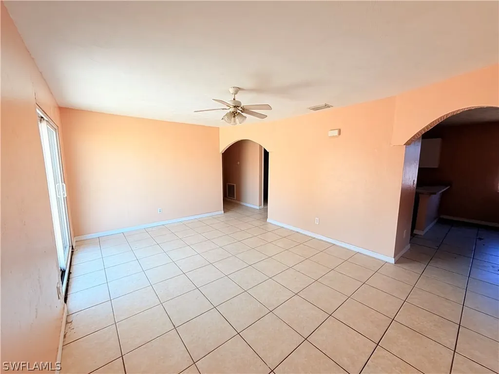 419 NE 16th Place Cape Coral FL 33909