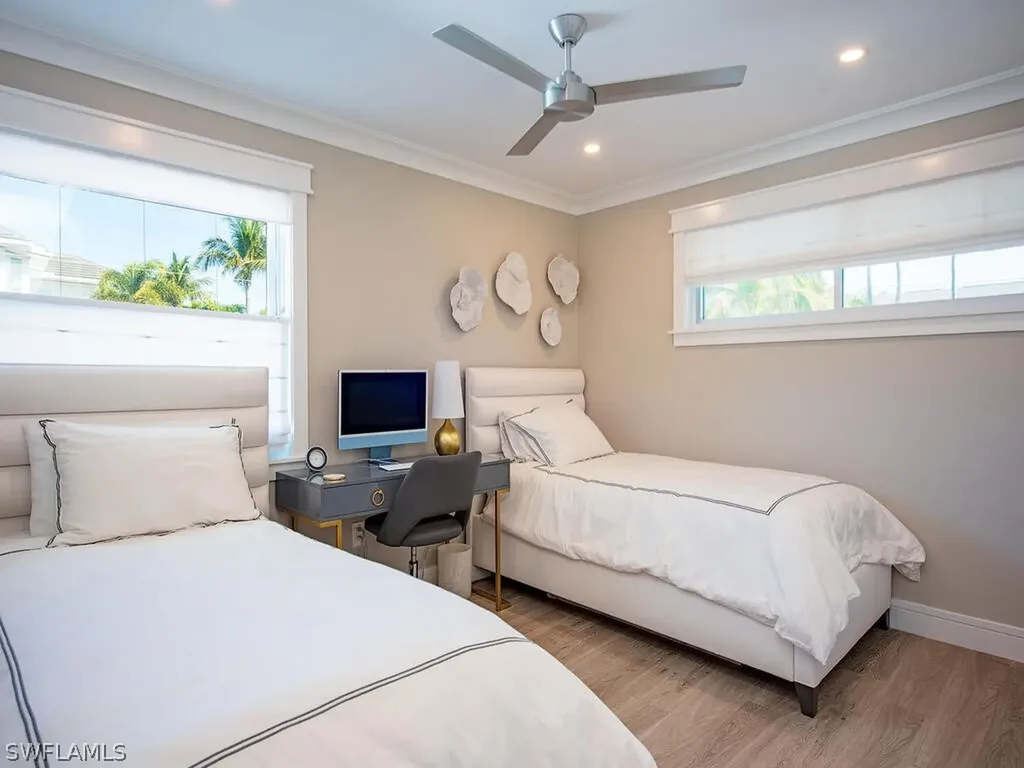 536 2nd Street S Naples FL 34102
