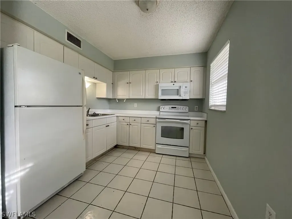 3325 Airport Road N Naples FL 34105