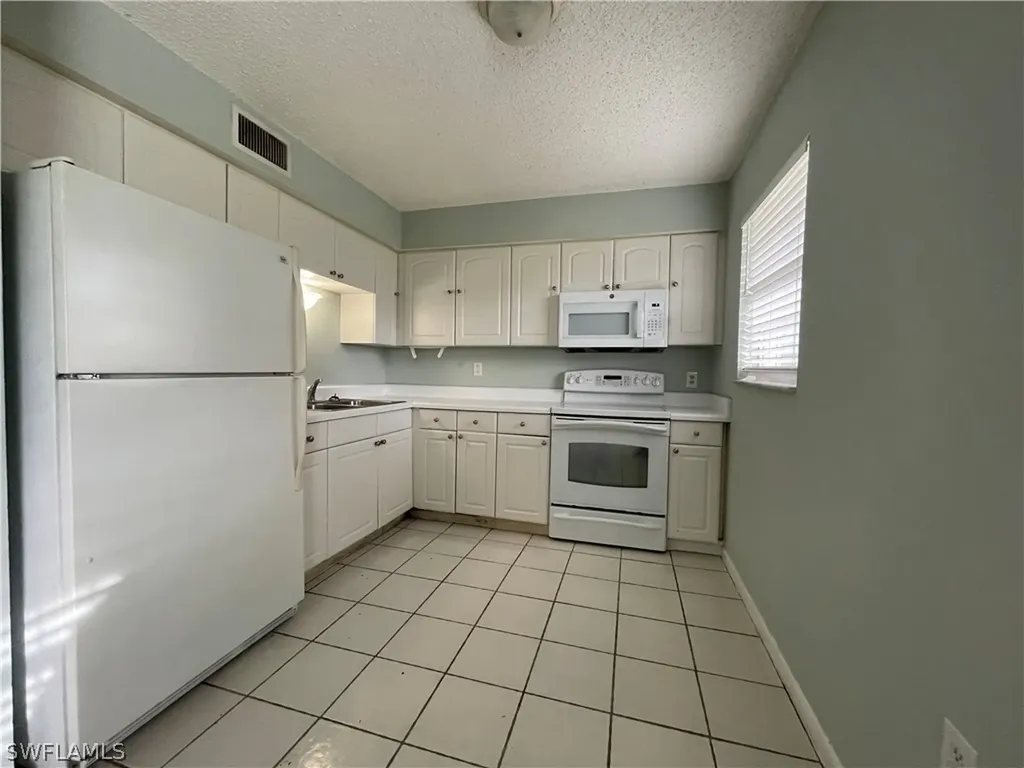 3325 Airport Road N Naples FL 34105