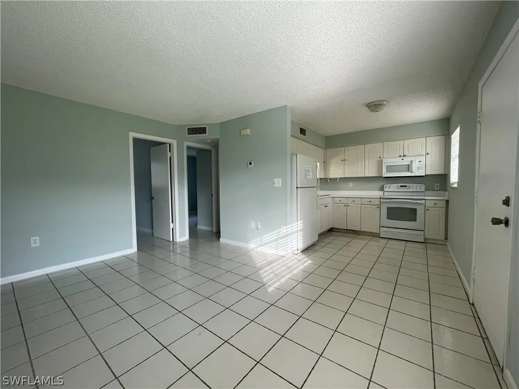 3325 Airport Road N Naples FL 34105