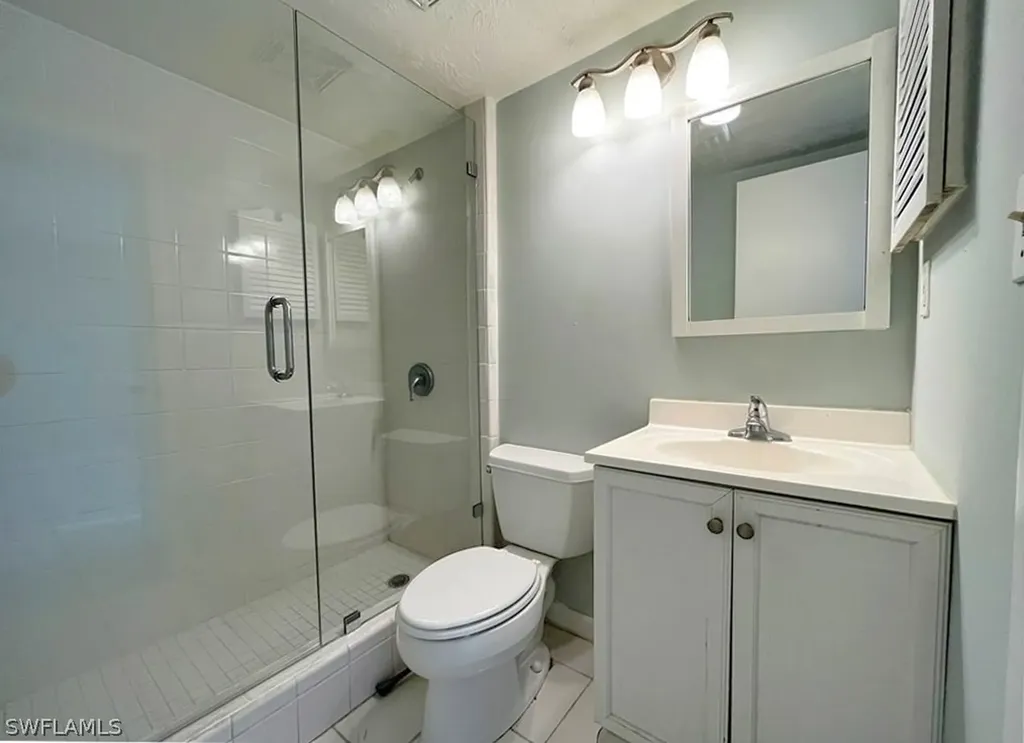 3325 Airport Road N Naples FL 34105