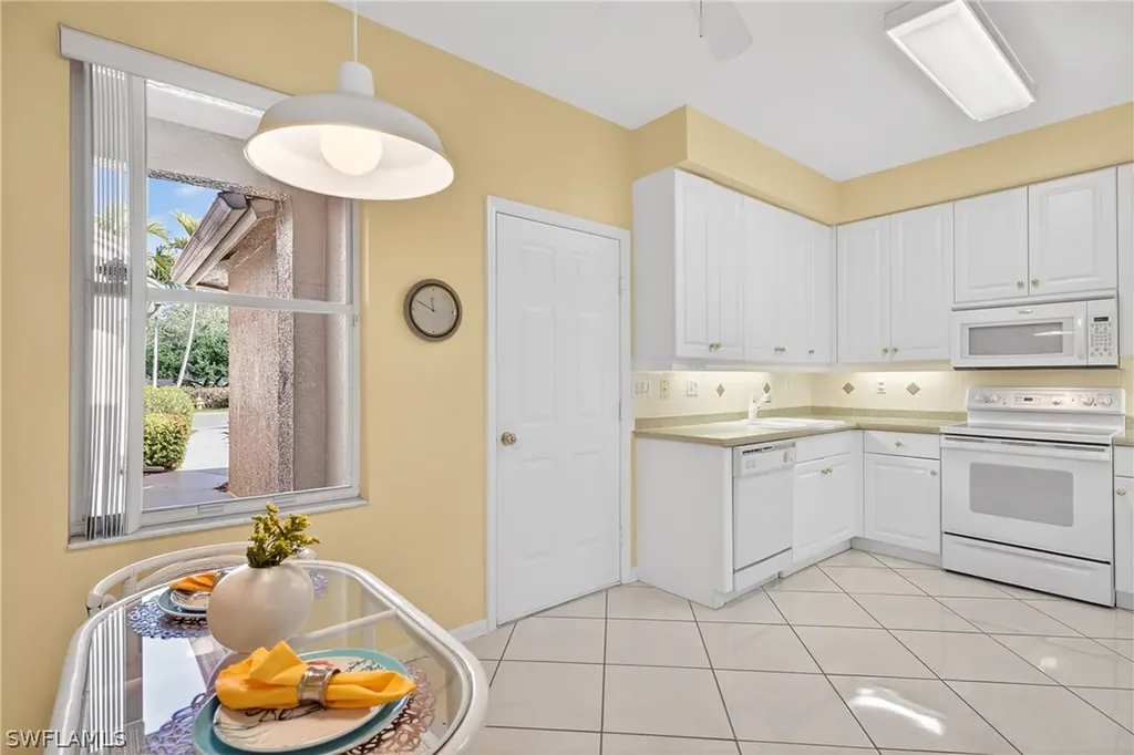 2670 Creek Lane Naples FL 34119