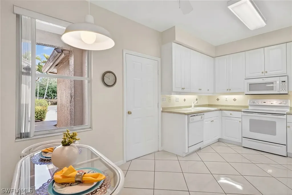 2670 Creek Lane Naples FL 34119