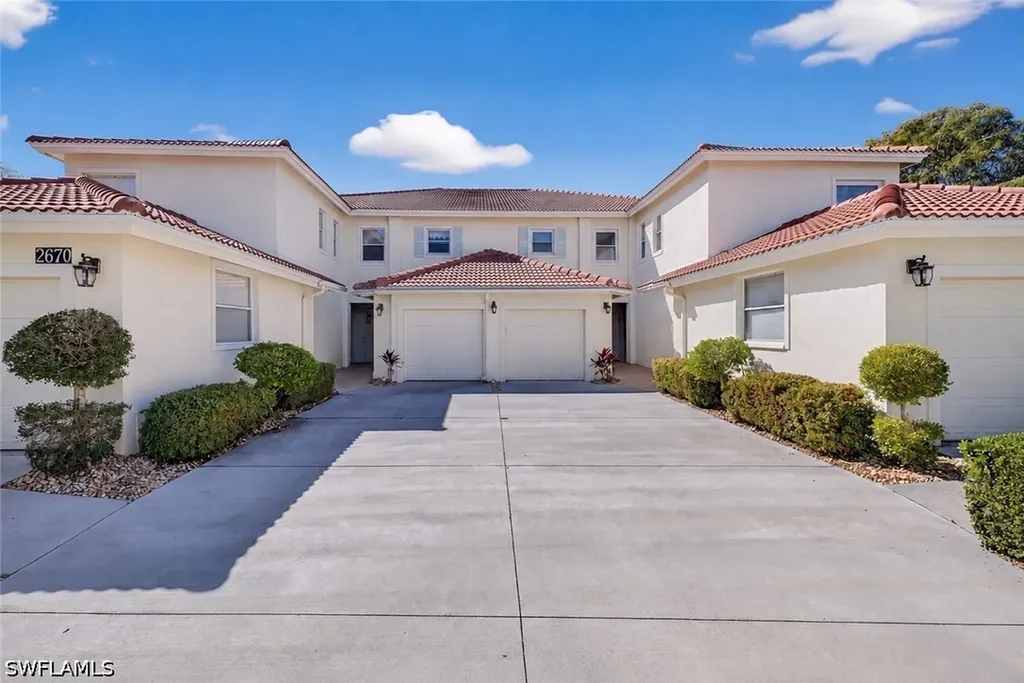 2670 Creek Lane Naples FL 34119