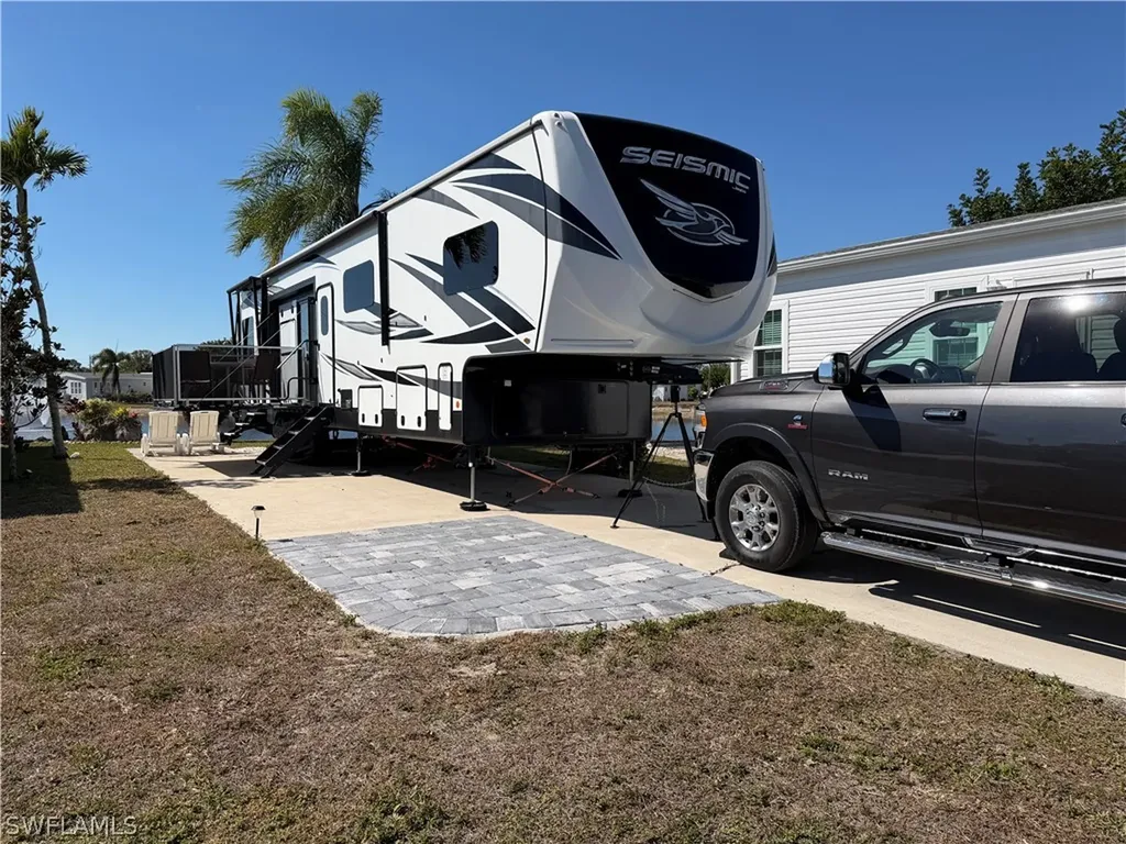 20090 Ponce De Leon Drive Estero FL 33928