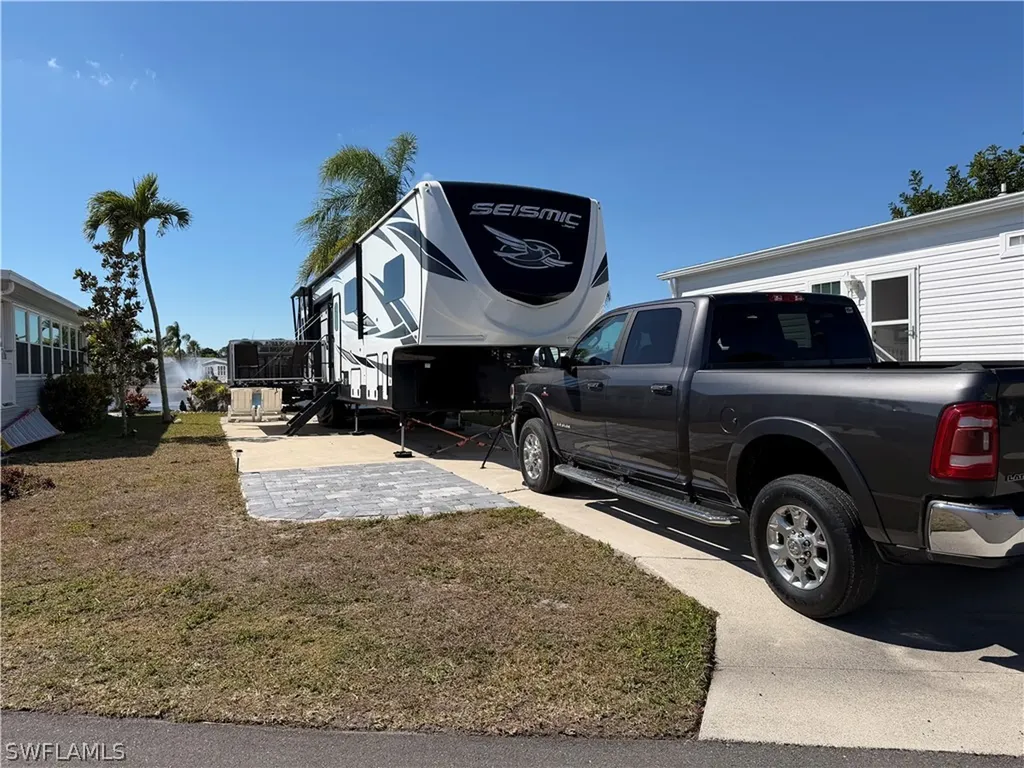 20090 Ponce De Leon Drive Estero FL 33928