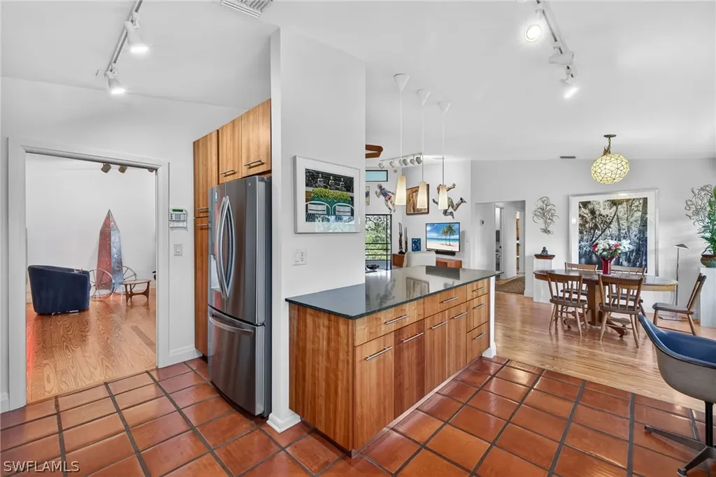 13290 Electron Drive Fort Myers FL 33908