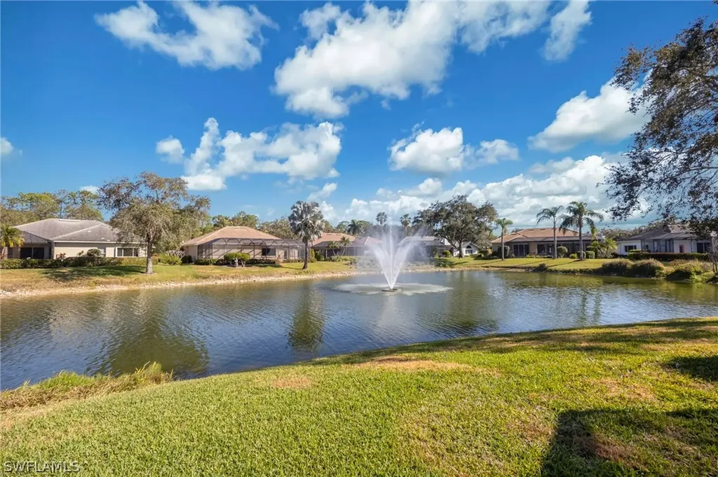637 Shoreline Drive Naples FL 34119
