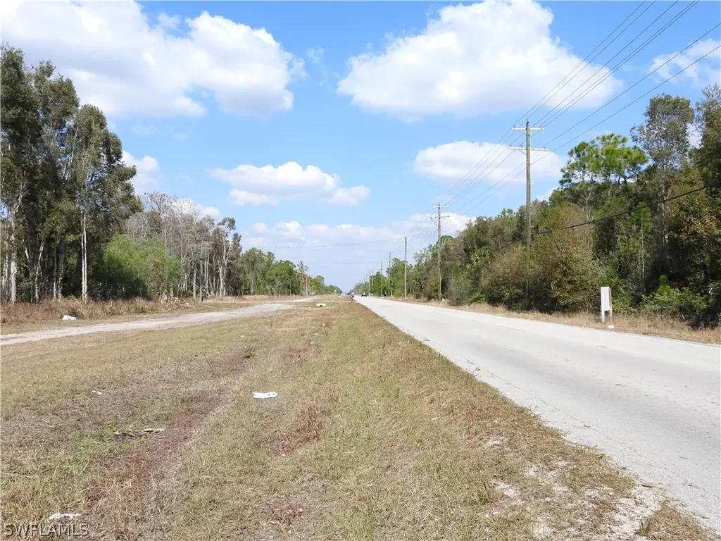 50XX Everglades Boulevard N Naples FL 34120