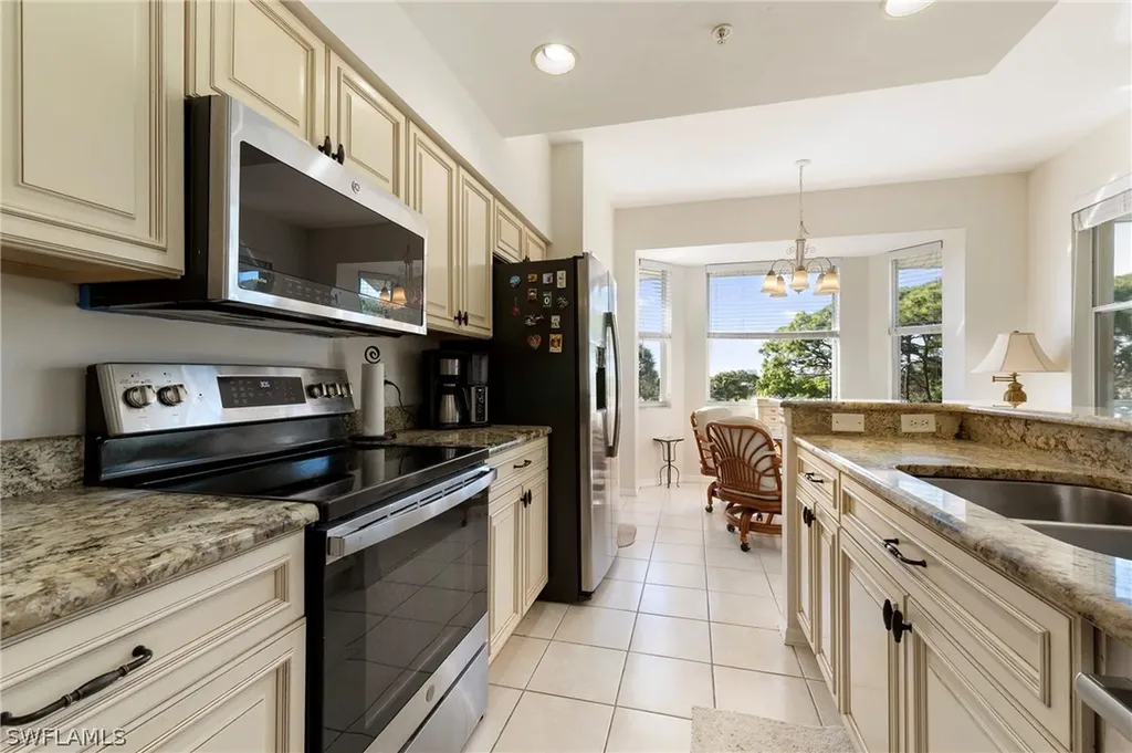9350 Highland Woods Boulevard Bonita Springs FL 34135
