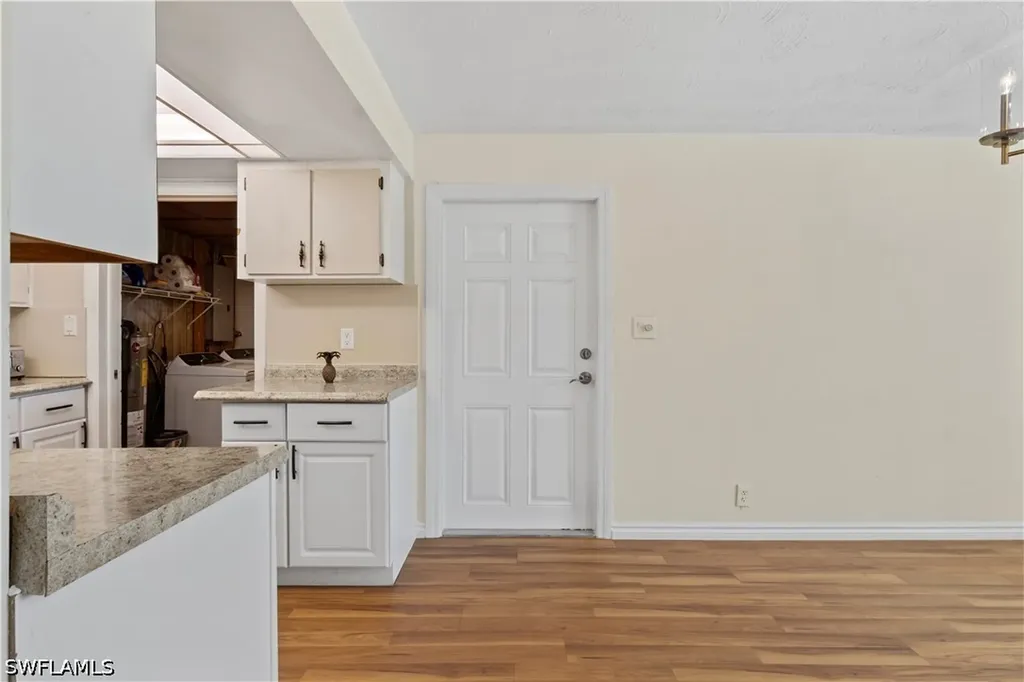 579 13th Street N Naples FL 34102