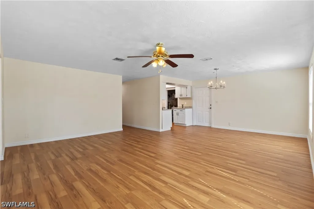 579 13th Street N Naples FL 34102