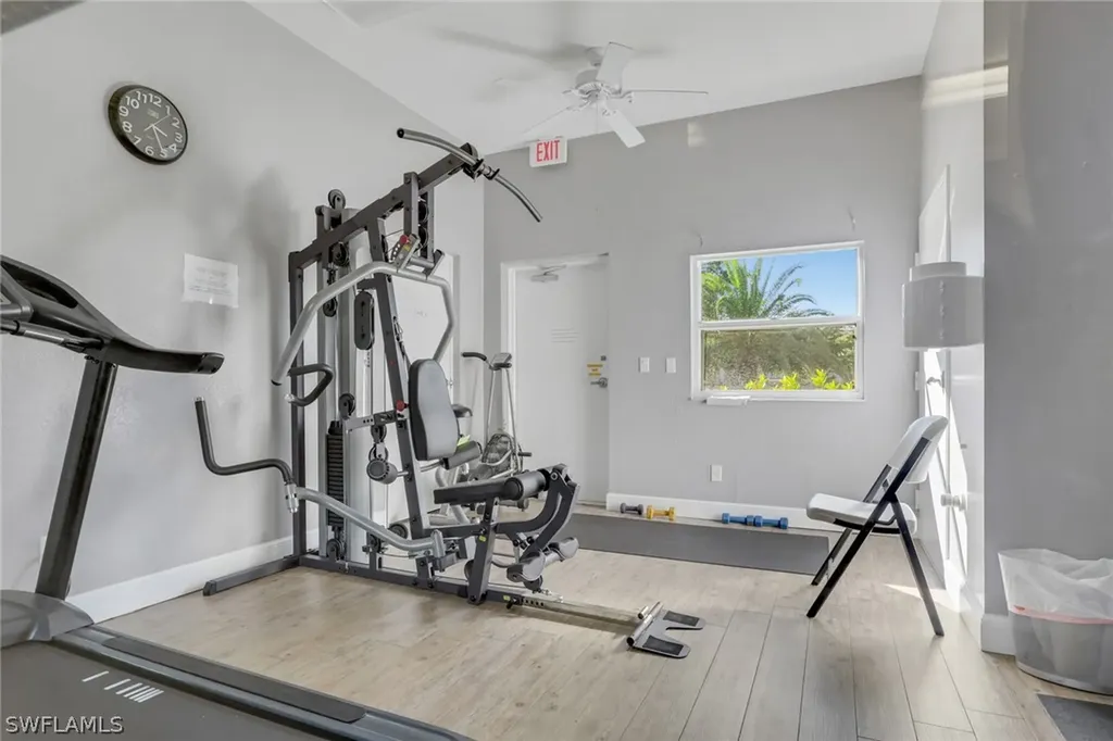 14801 Park Lake Drive Fort Myers FL 33919