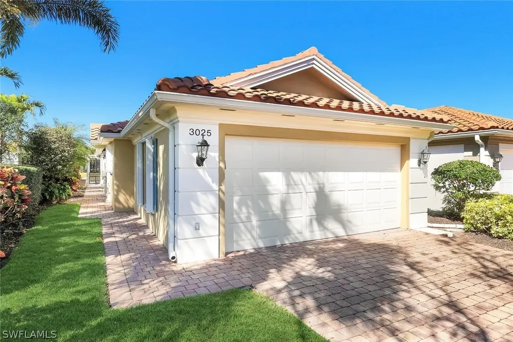 3025 Futuna Lane Naples FL 34119